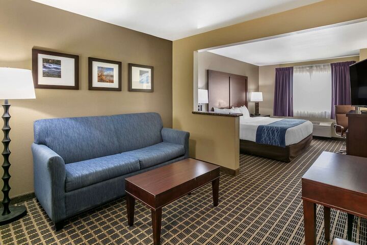 Room 11 of 51