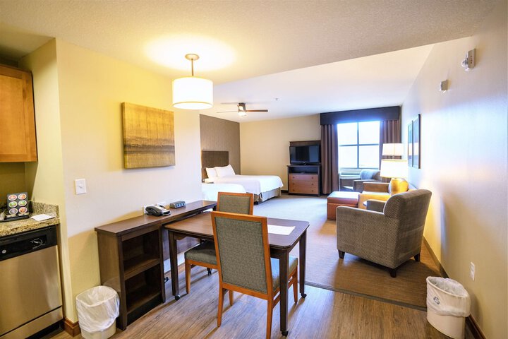 Room 62 of 118