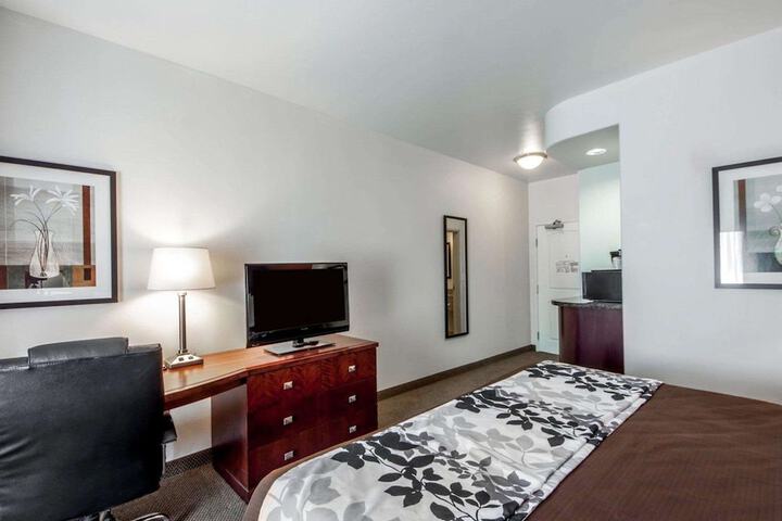 Room 22 of 57