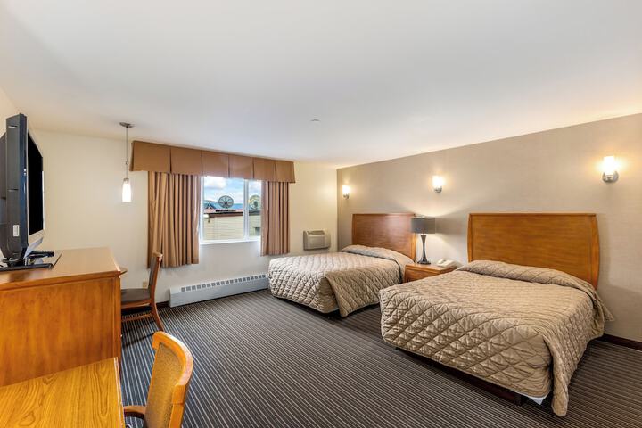 Breeze Inn