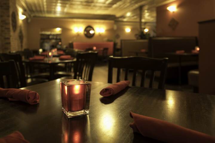 Dining 26 of 35
