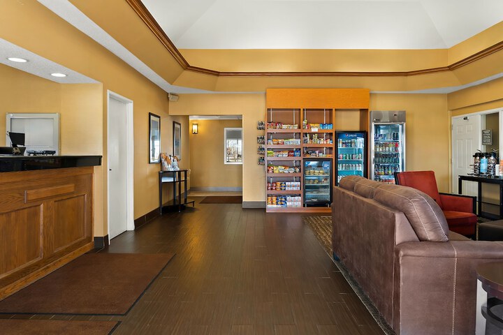 Hotel Interior 6 of 19