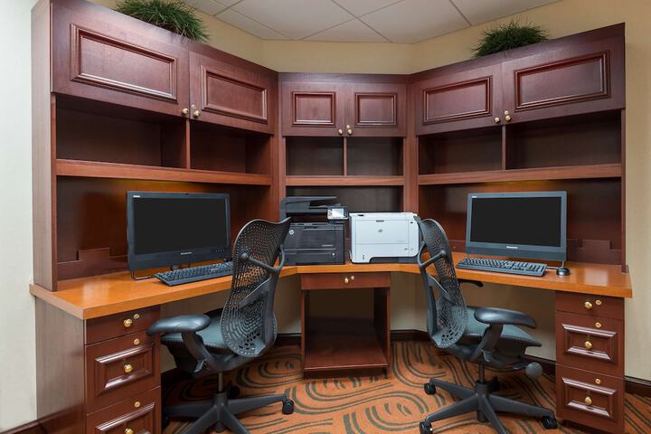 Business Center 30 of 30