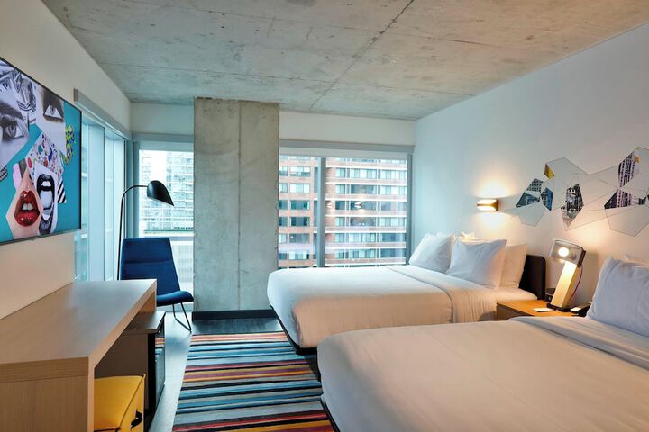 Room 12 of 44