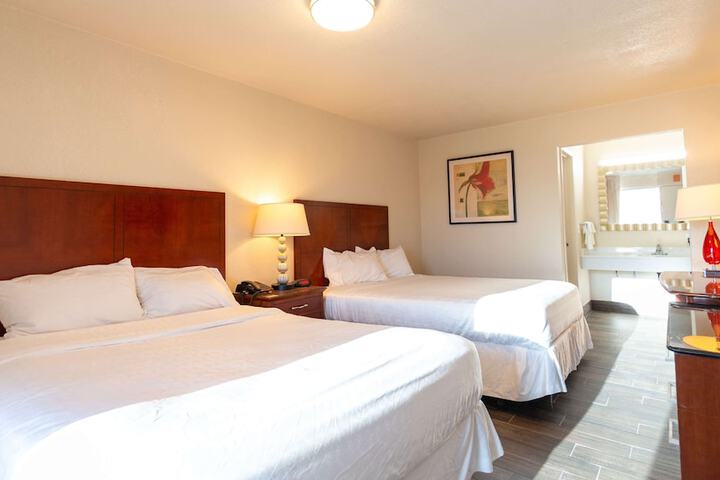Room 21 of 27