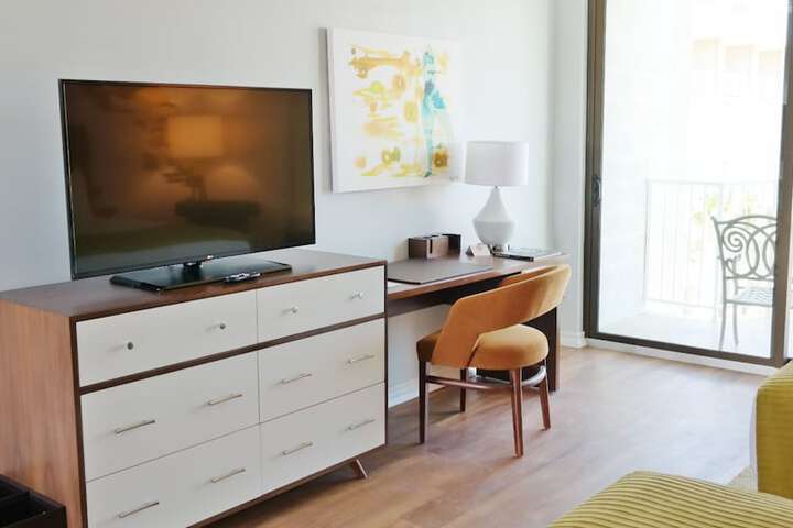 Room 25 of 88