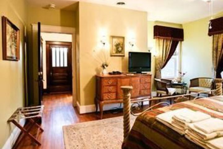 Simply Divine Bed and Breakfast
