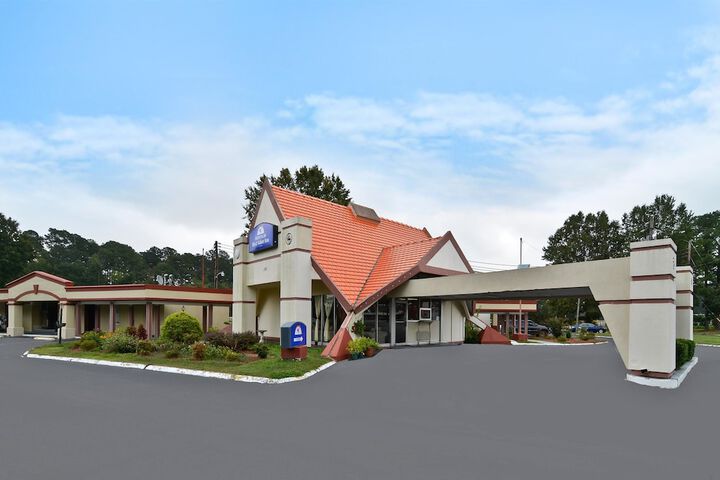 Hotel 3 of 37