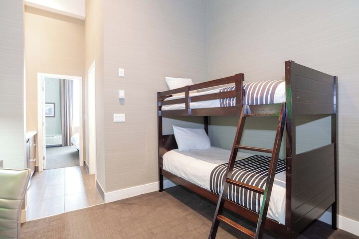 Room 14 of 41