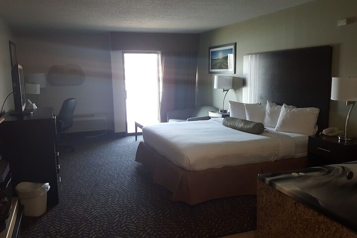 Best Western Indian Oak
