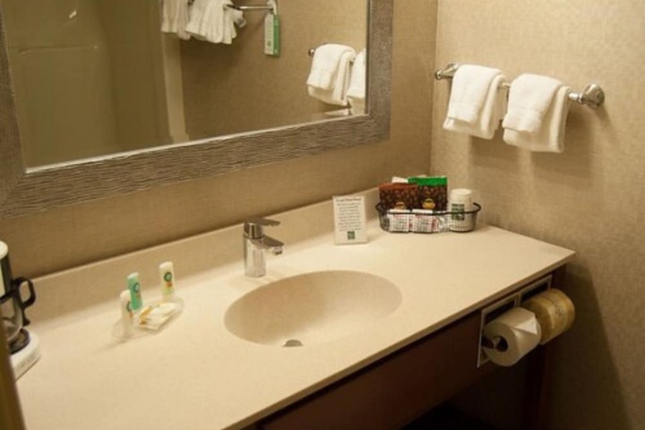 Quality Inn Bedford