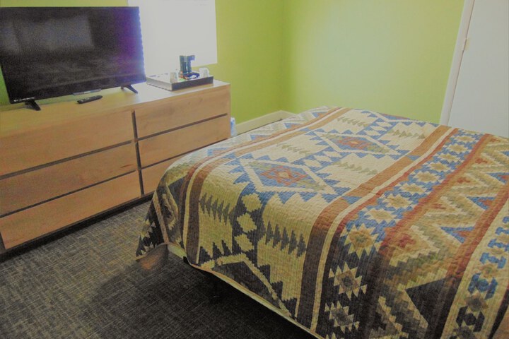 Room 29 of 64