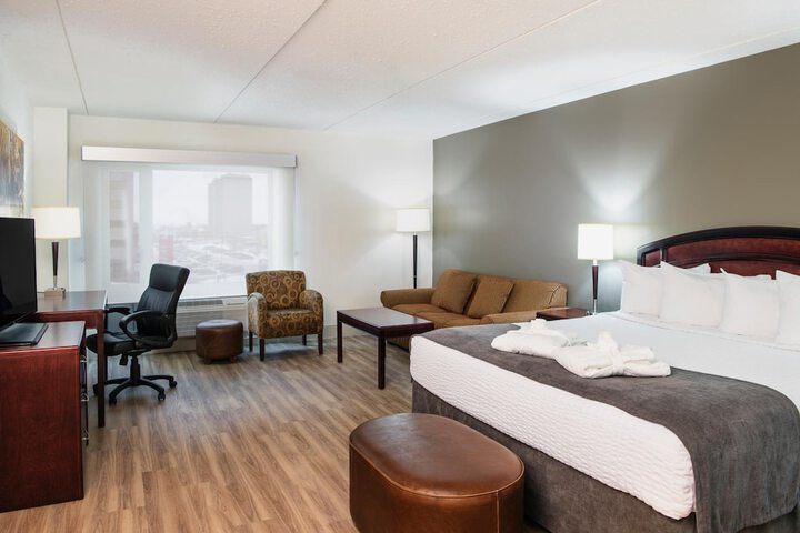 Room 21 of 40