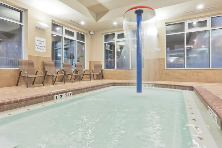 Holiday Inn Jackson NW - Airport Road by IHG