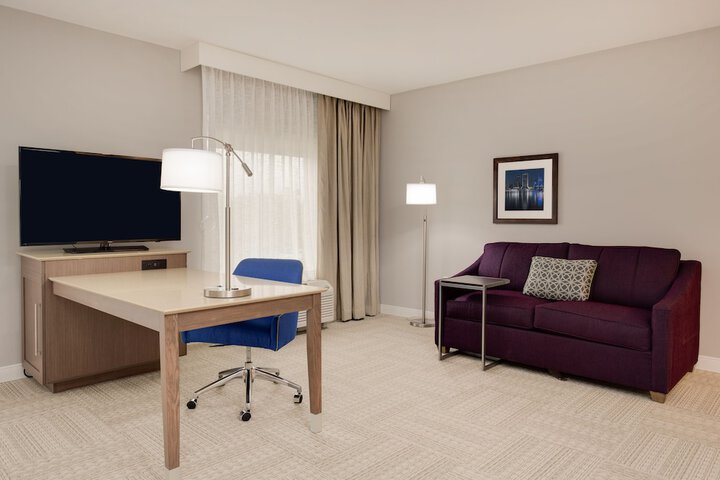 Room 14 of 40