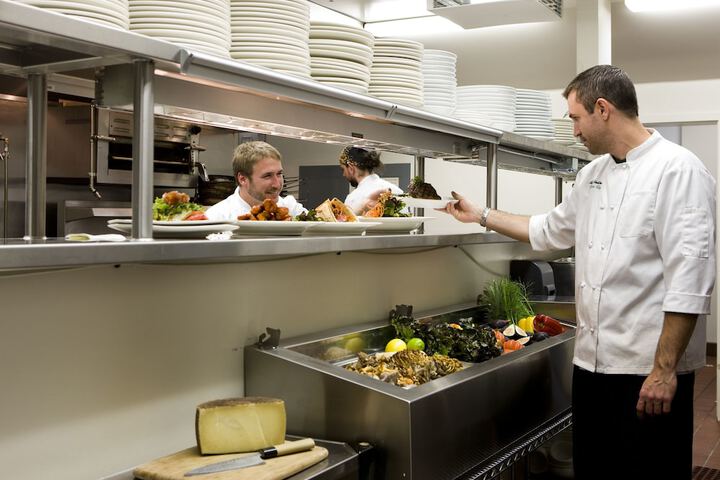 Dining 135 of 192