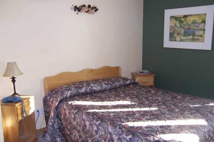 Room 34 of 75