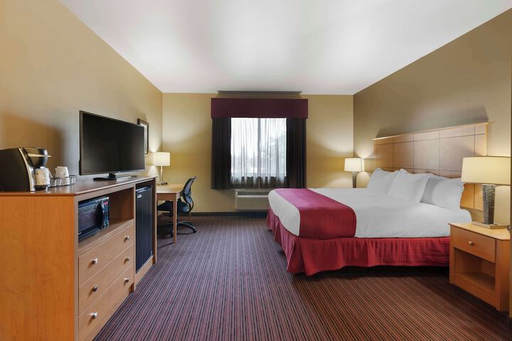 Room 26 of 39