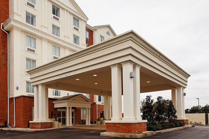 Hotel 4 of 32