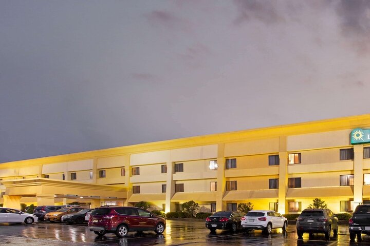 Hotel 3 of 30
