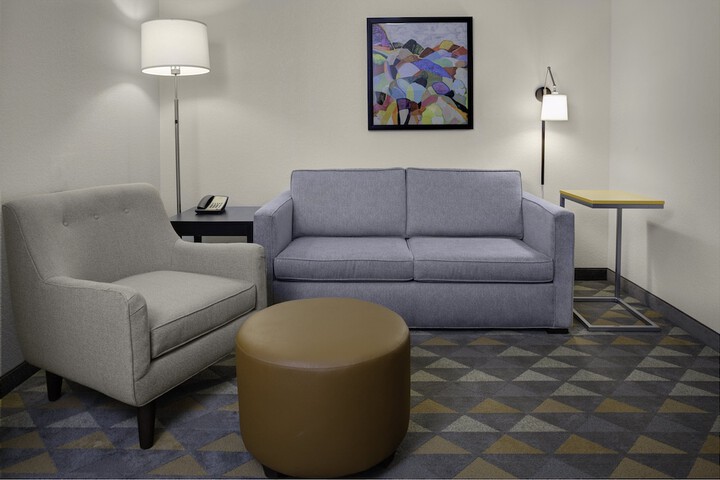 Room 15 of 44