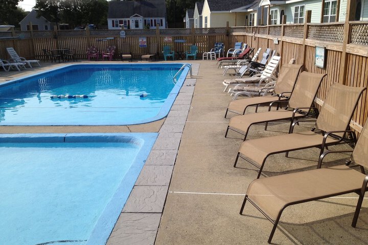 Pool 6 of 70