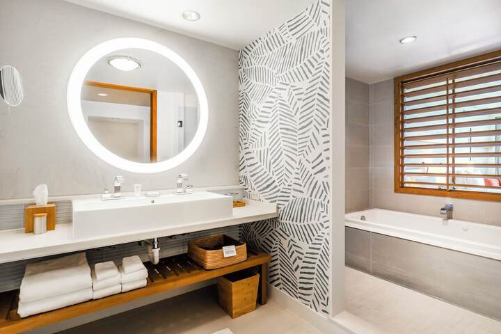 Eden Roc Miami Beach