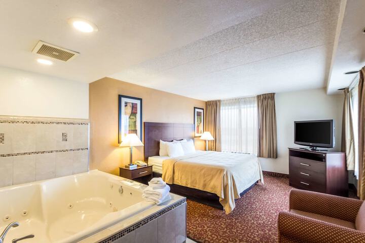 Room 51 of 56