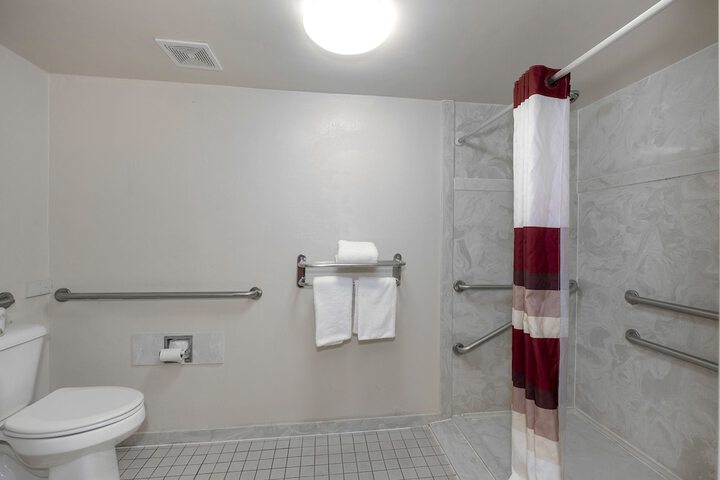Room 10 of 27