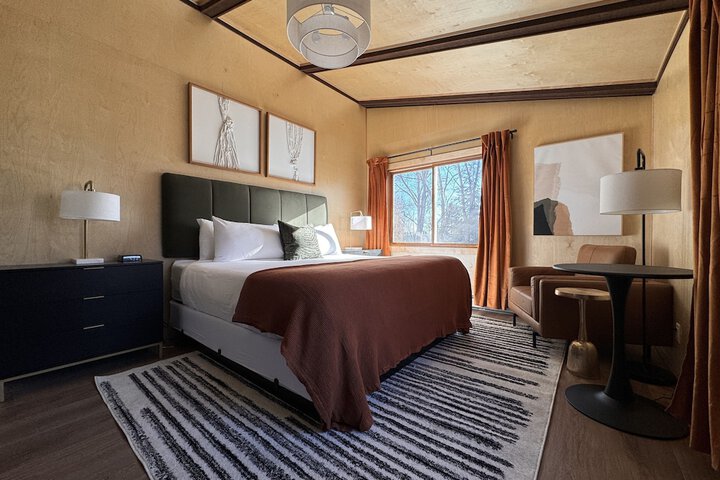 Room 71 of 229