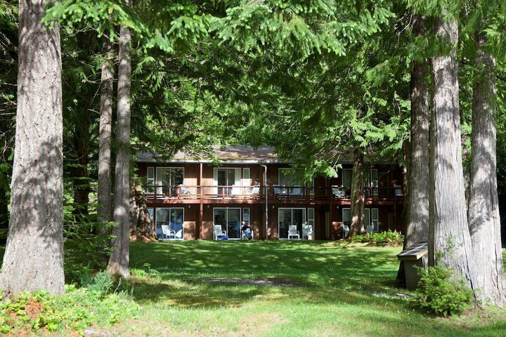 Lake Crescent Lodge