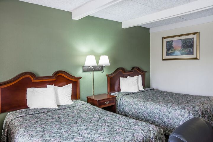 Rodeway Inn Laurens