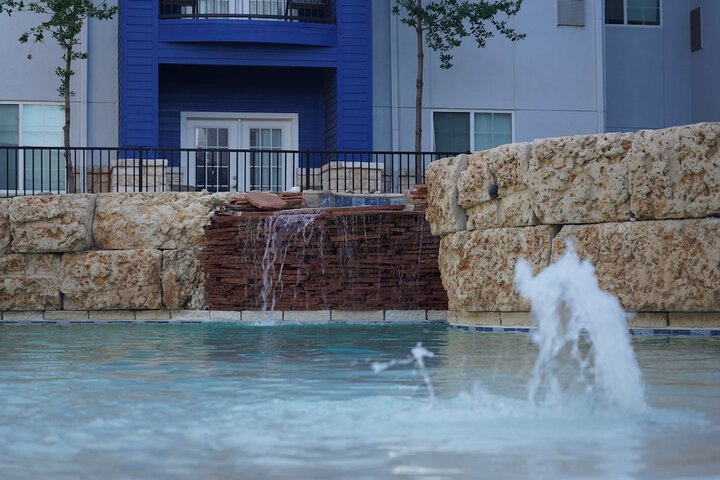 Pool 4 of 35