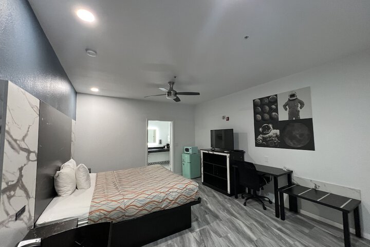 Room 47 of 52