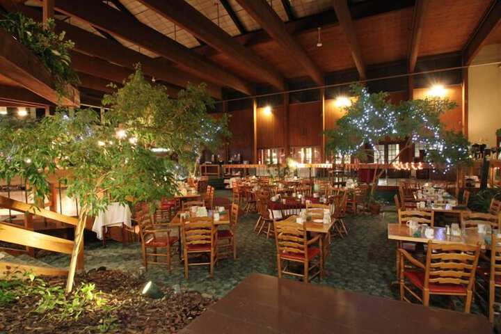 Dining 54 of 69