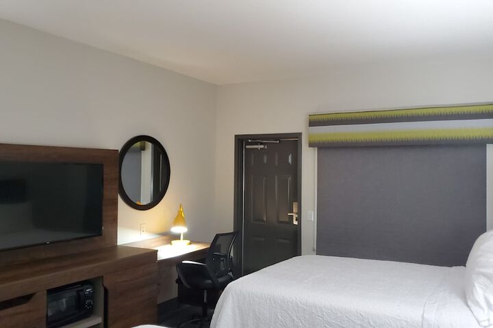 Room 26 of 44