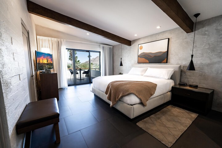 Sanctuary Camelback Mountain Resort and Spa