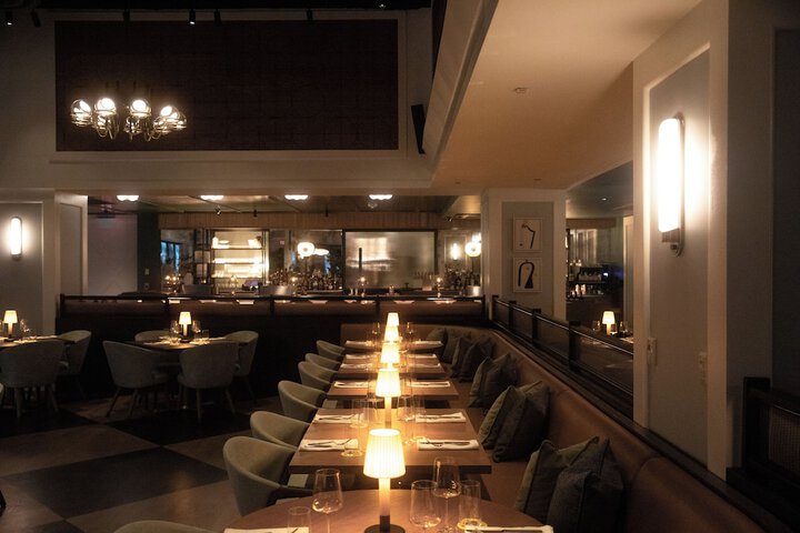 Dining 64 of 91