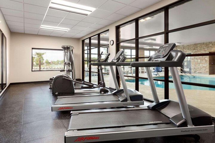Country Inn & Suites by Radisson Smithfield-Selma, NC