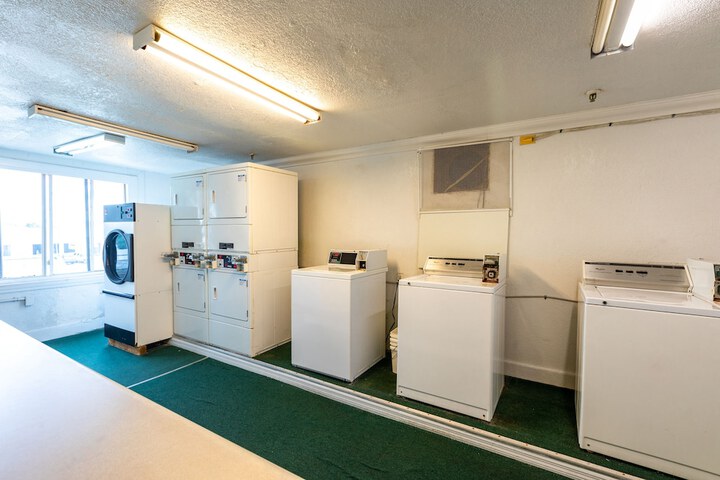Room 56 of 82