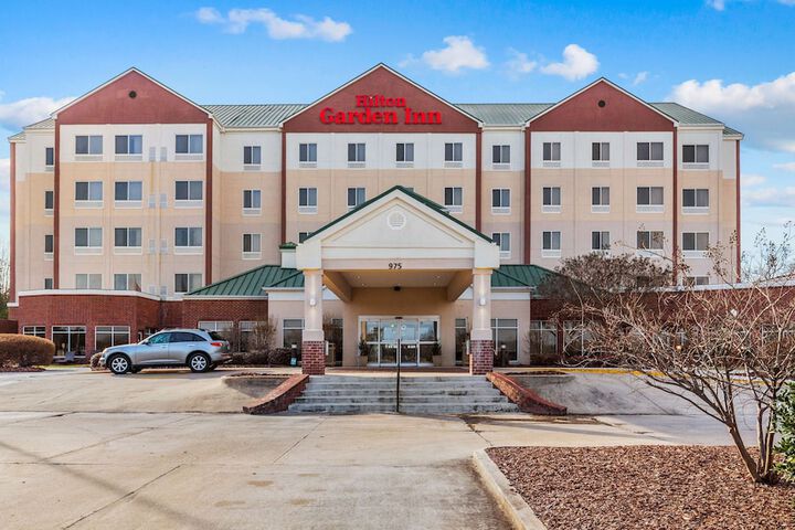 Hotel 6 of 127
