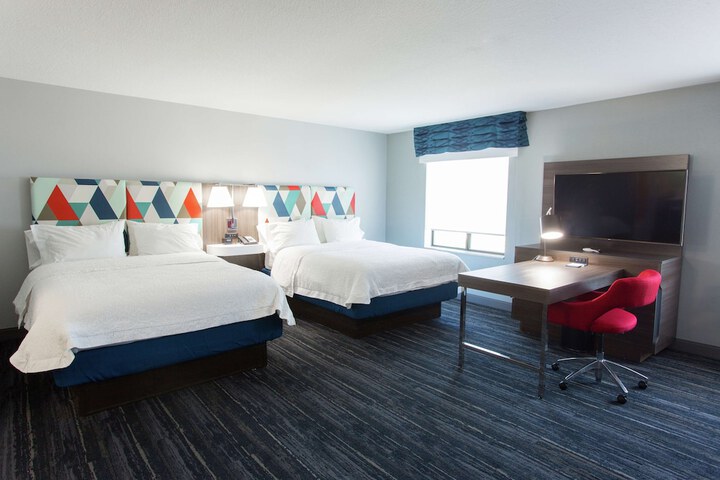 Hampton Inn & Suites Ankeny
