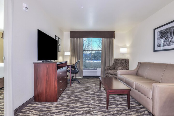 Cobblestone Hotel & Suites - Monte Vista