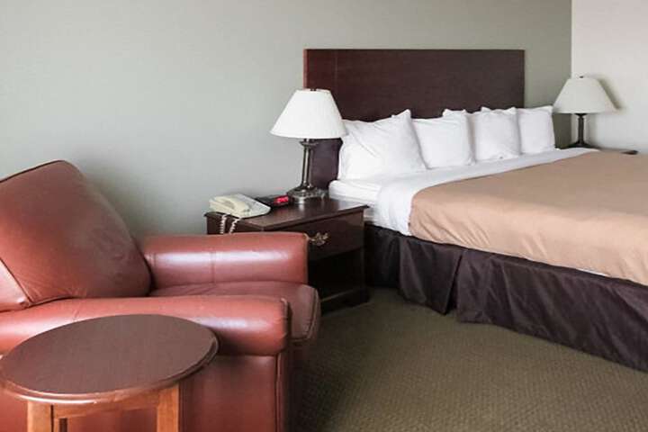 Quality Inn Winder