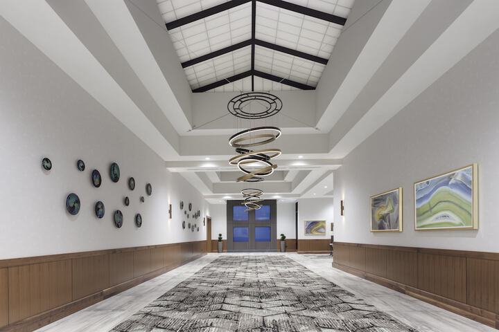 Crowne Plaza Lansing by IHG