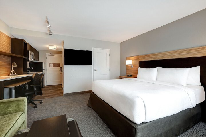 Room 33 of 56