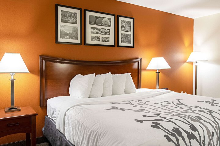 Room 20 of 52