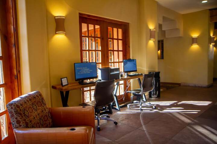 Business Center 49 of 53