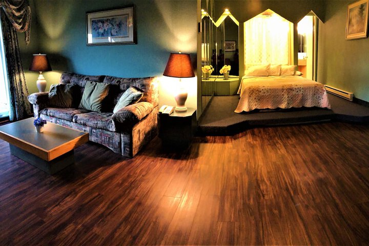 Room 55 of 82