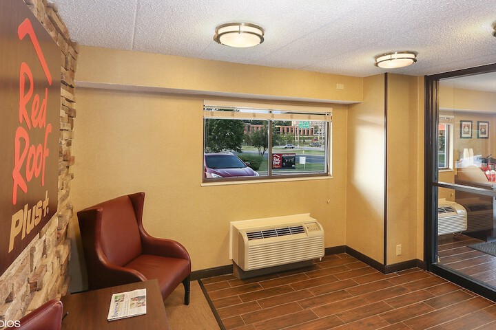 Hotel Interior 4 of 26